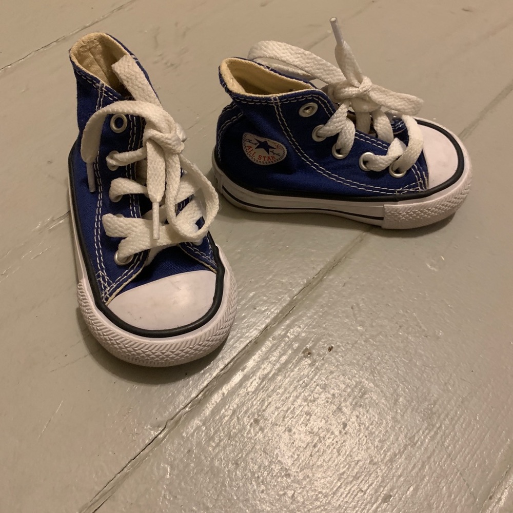 Navy Toddler Converse Sneakers size 3